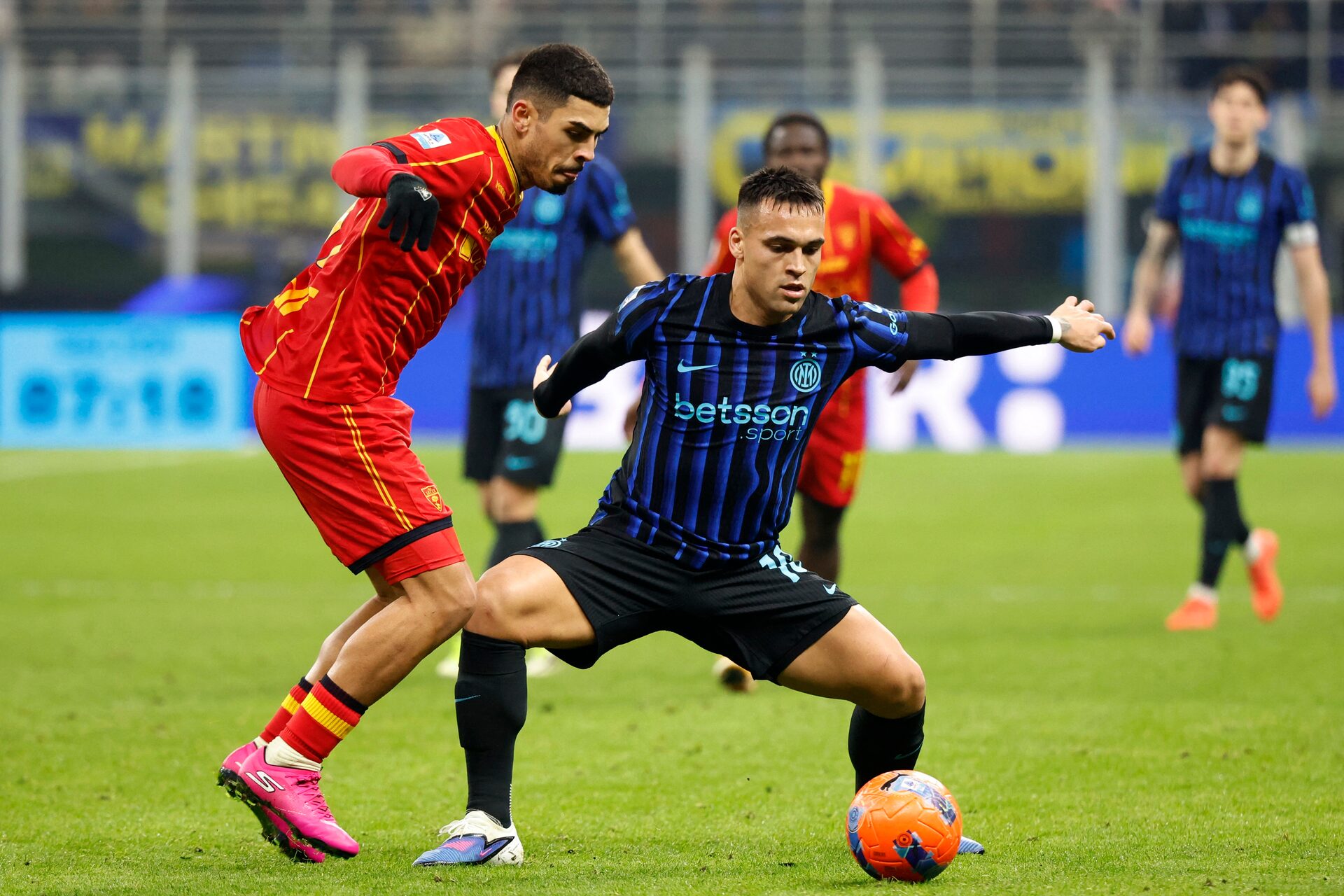 Inter extend league lead with narrow victory over Lecce