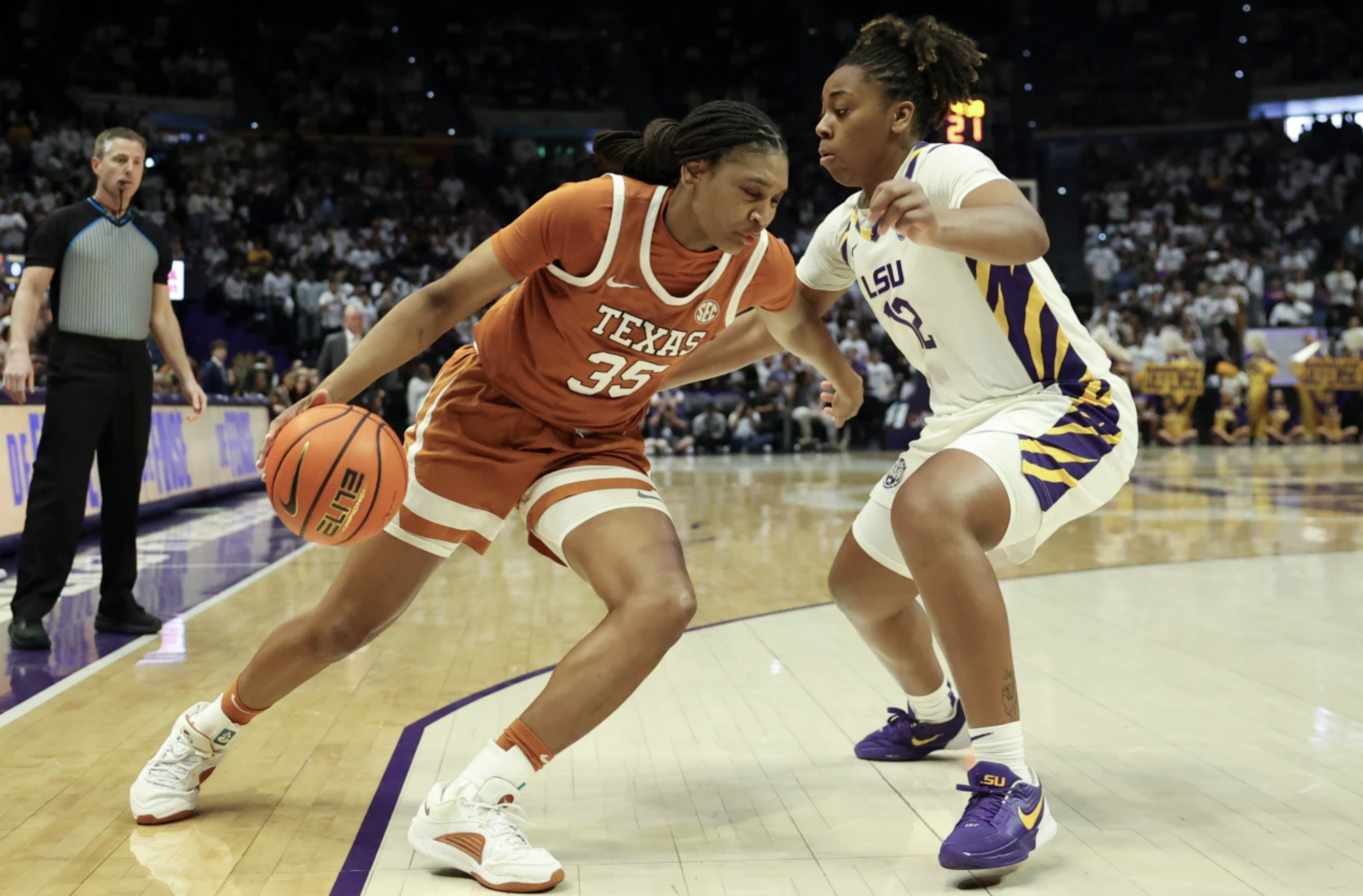LSU Beats Texas 70-65 for First Longhorns Loss of Season