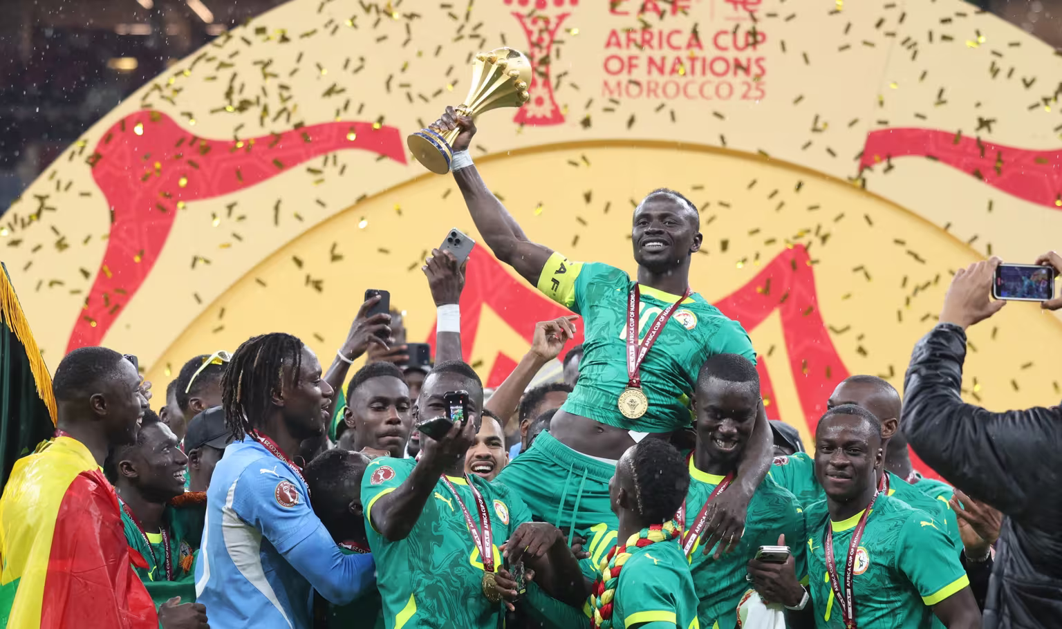 Spain remain top while Morocco and Senegal shine