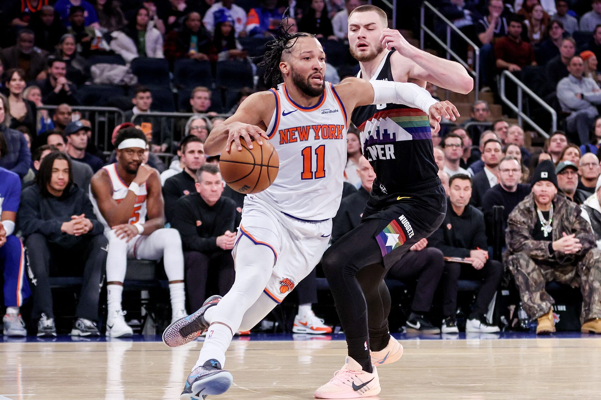 Knicks Beat Nuggets in Double Overtime for Eighth Straight Win